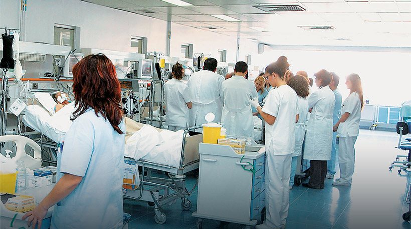 Μέσα σε δέκα χρόνια έφυγαν για την Ευρώπη 12.408 Έλληνες γιατροί