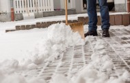 Γερμανία: Υποχρεωτικός ο καθαρισμός χιονιού – Ποιος ευθύνεται σε περίπτωση ατυχήματος;