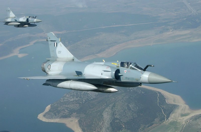 Έκτακτο! Πτώση μαχητικού αεροσκάφους Mirage 2000-5 στη Σκύρο