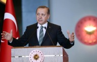Κραυγή αγωνίας από τον Ερντογάν: Βγάλτε τα ευρώ και τα δολάρια και κάντε τα ... τουρκικές λίρες!