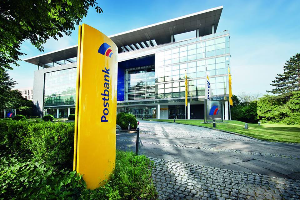 Γερμανία: Λουκέτο σε πάνω από 100 καταστήματα της Postbank – Τι θα γίνει με τους εργαζόμενους;