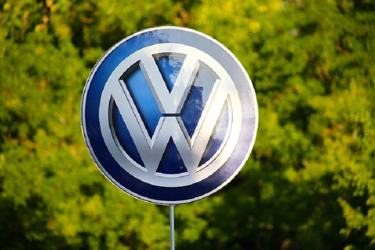 Γερμανία: Η Volkswagen ανακοίνωσε ότι θα καθυστερήσει την παραγωγή περίπου 250.000 αυτοκινήτων