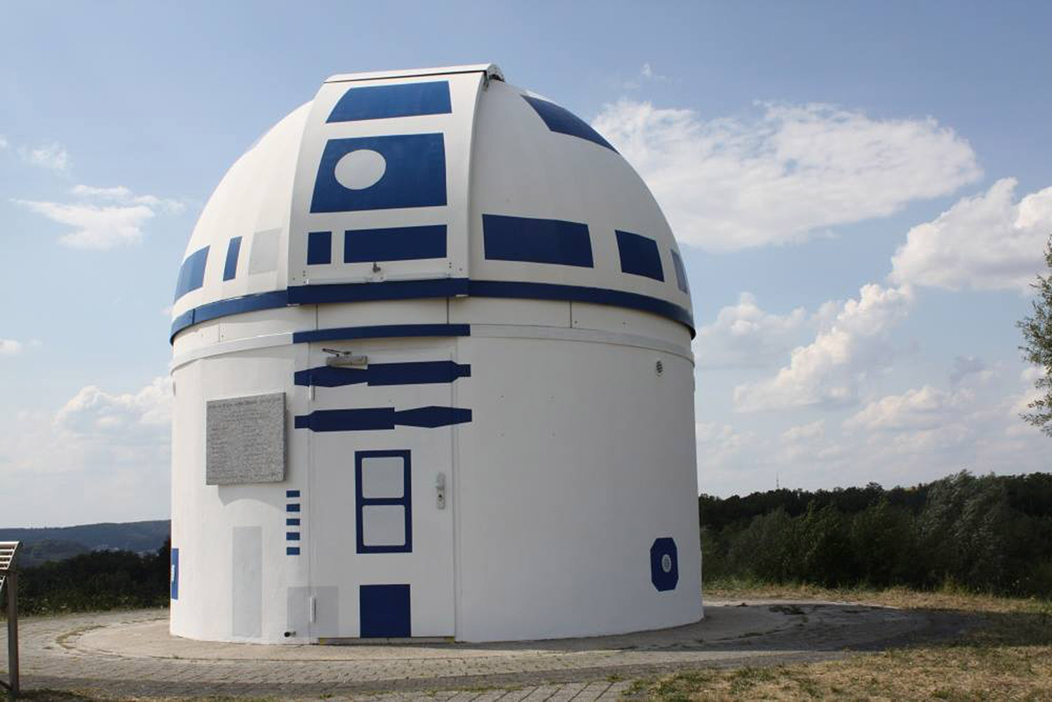 Γερμανία: Το αστεροσκοπείο που θυμίζει Star Wars έγινε viral παγκοσμίως