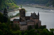 Rhineland: Παραμυθένια κάστρα, αμπελώνες και μια τρομακτική γέφυρα από σχοινί-Άραγε ζουν ακόμη ιππότες εδώ;