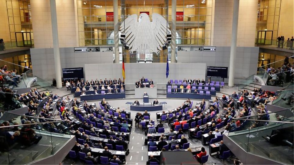Γερμανία: Η Bundestag υπερψήφισε το Σύμφωνο του ΟΗΕ για τη Μετανάστευση