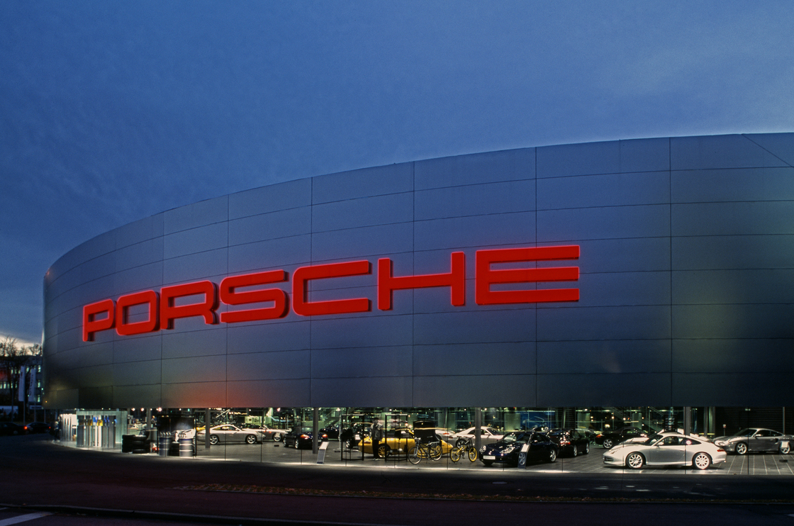 Γερμανία: Η Porsche επιβραβεύει τους υπαλλήλους της με bonus-ρεκόρ