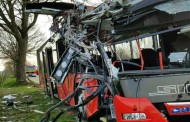 Γερμανία: Λεωφορείο με μαθητές συγκρούστηκε σε δέντρο - 20 τραυματίες